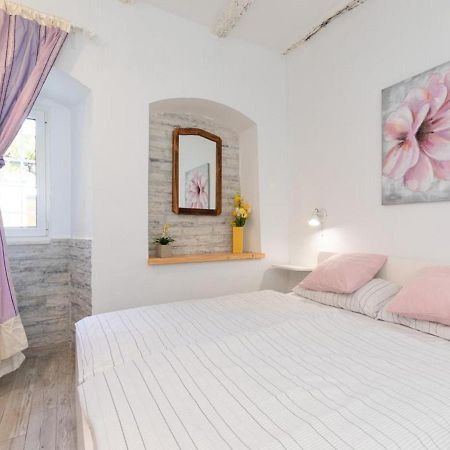 Studio Apartment Sisi Opatija Eksteriør billede