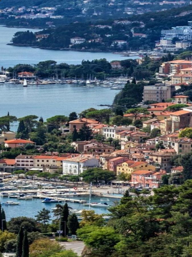 Studio Apartment Sisi Opatija Eksteriør billede